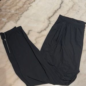 Men’s Lululemon Surge Jogger